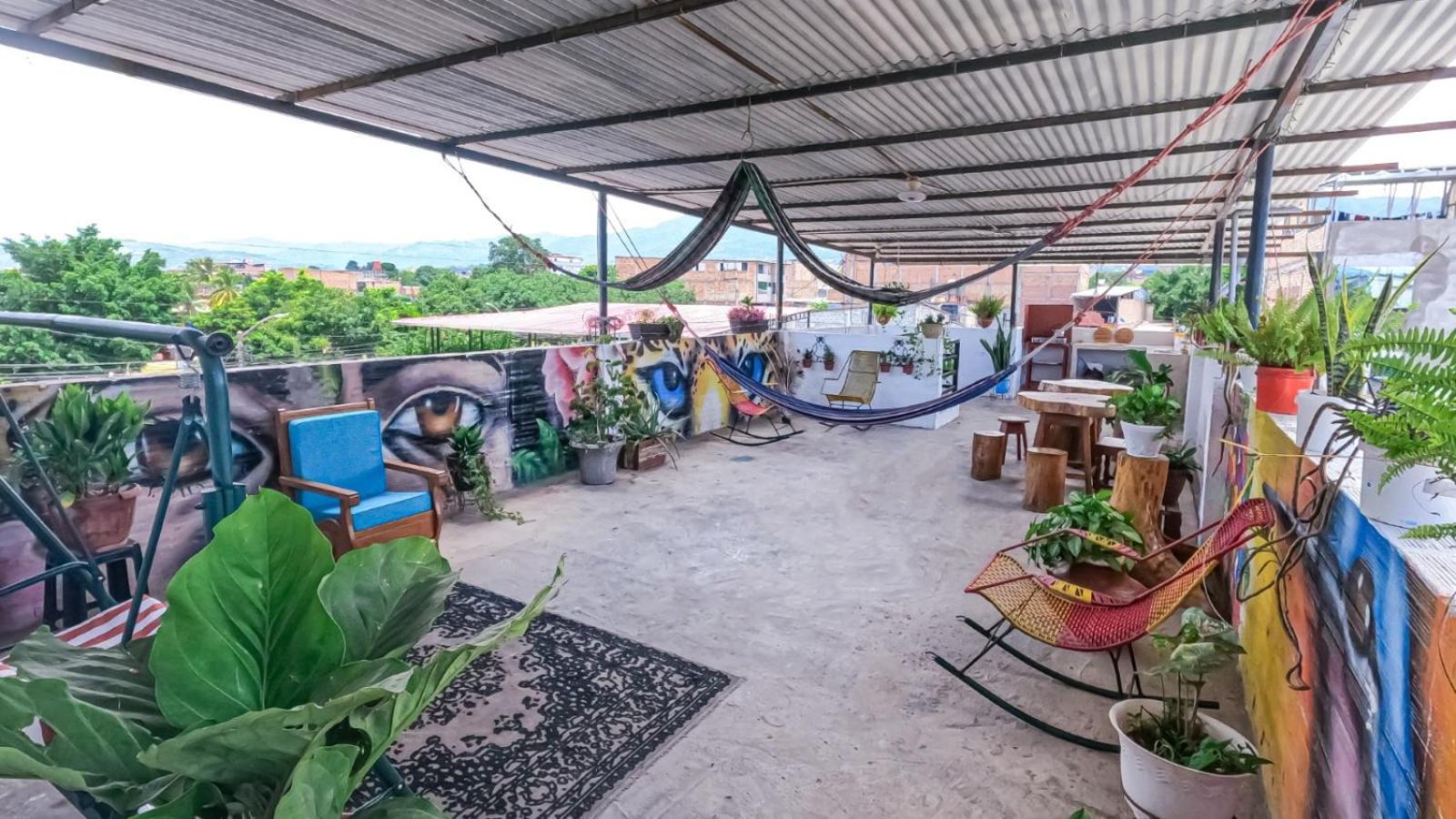 Shoffi'S House Backpackers Hotel Tarapoto Exterior photo