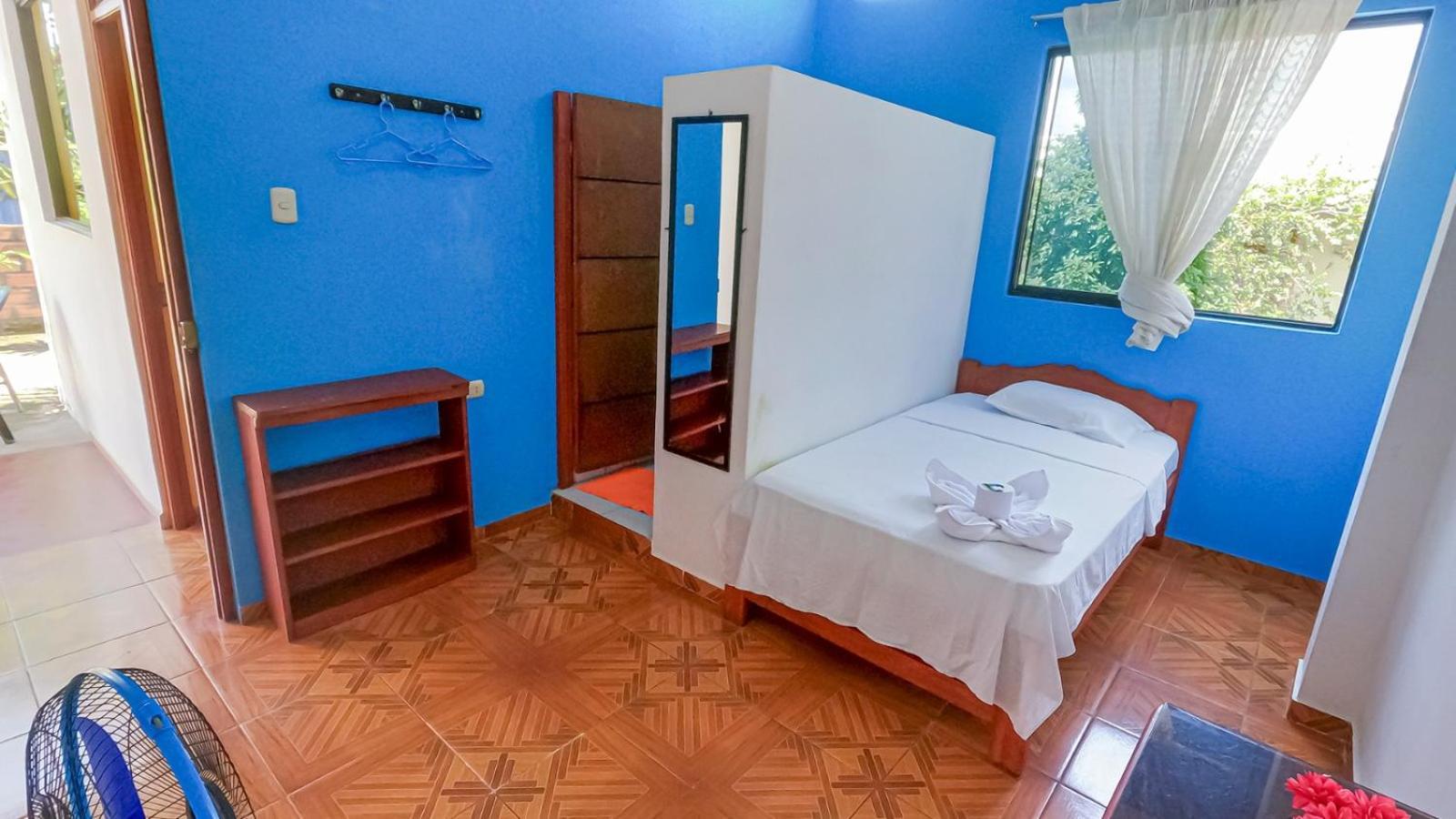 Shoffi'S House Backpackers Hotel Tarapoto Exterior photo